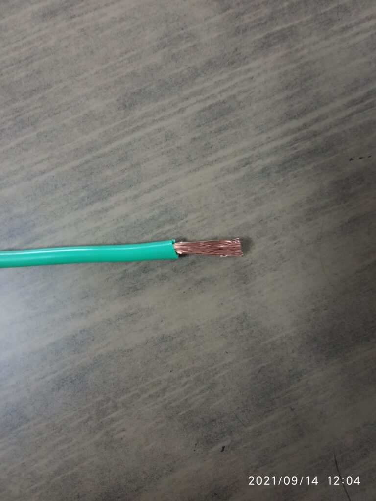 Single core 2.5 sq mm PVC insulated wire